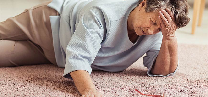 patient needing vertigo treatment in San Clemente CA