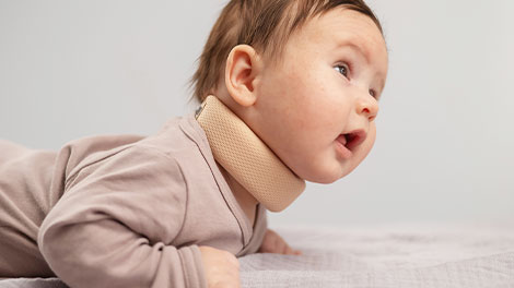 patient requiring torticollis treatment in San Clemente CA